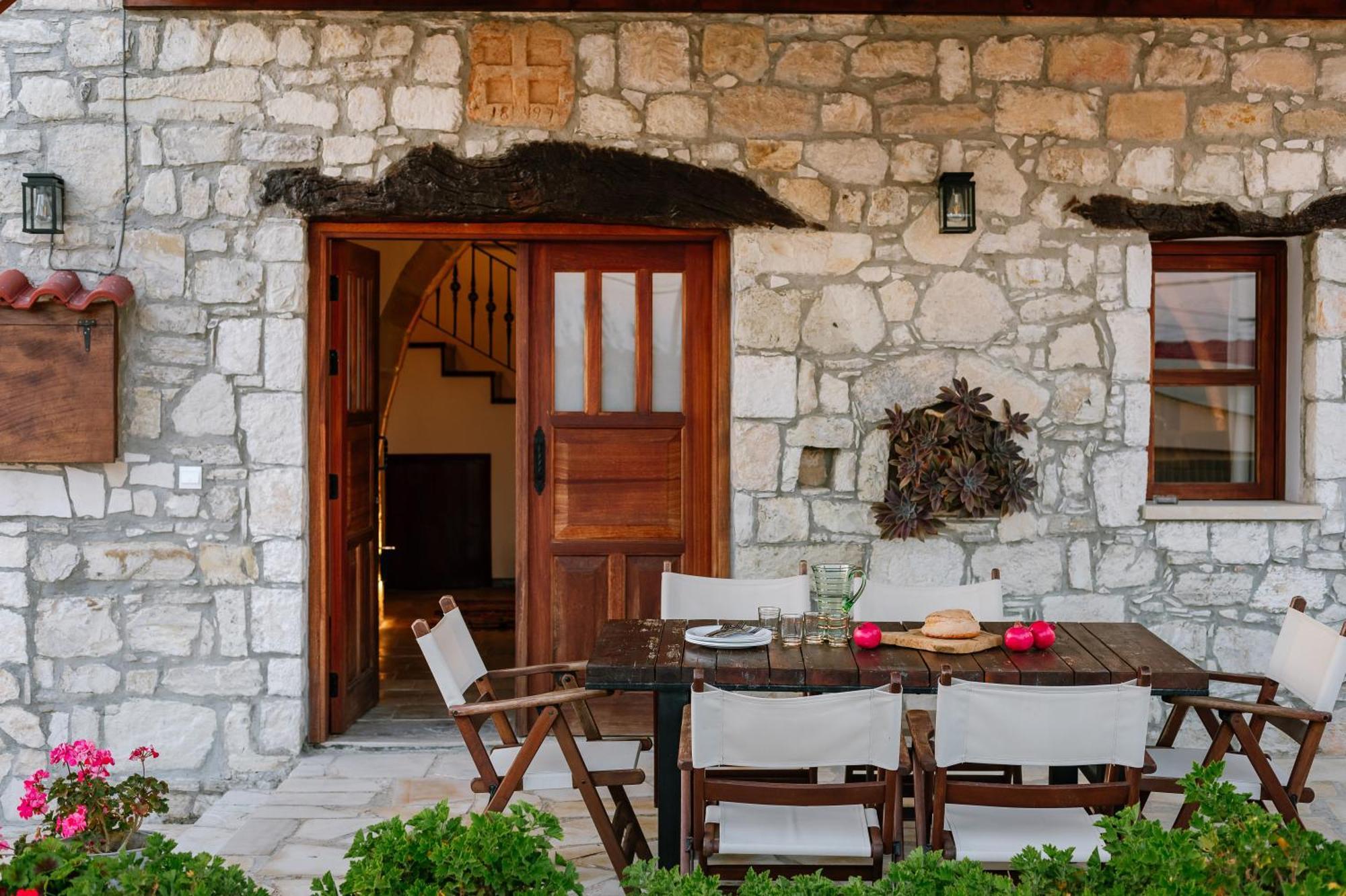 Iliada'S Traditional Stone House Paphos Extérieur photo